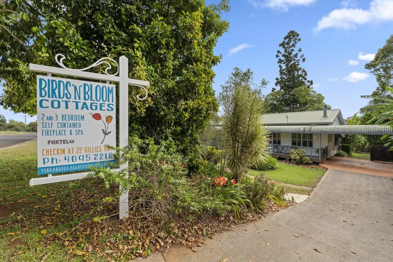 Holiday home Birds 'N' Bloom Cottages Yungaburra Australia