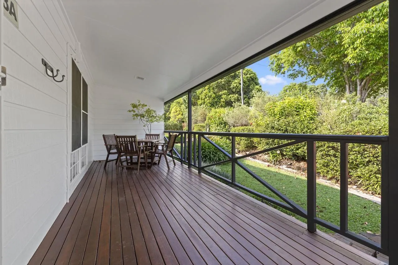 Birds 'N' Bloom Cottages Yungaburra Holiday home